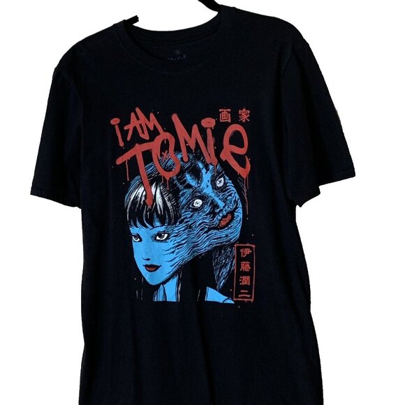I Am Tomie Junji Ito Unisex Anime Graphic Short Sleeve T-Shirt Size M Black - Picture 1 of 8